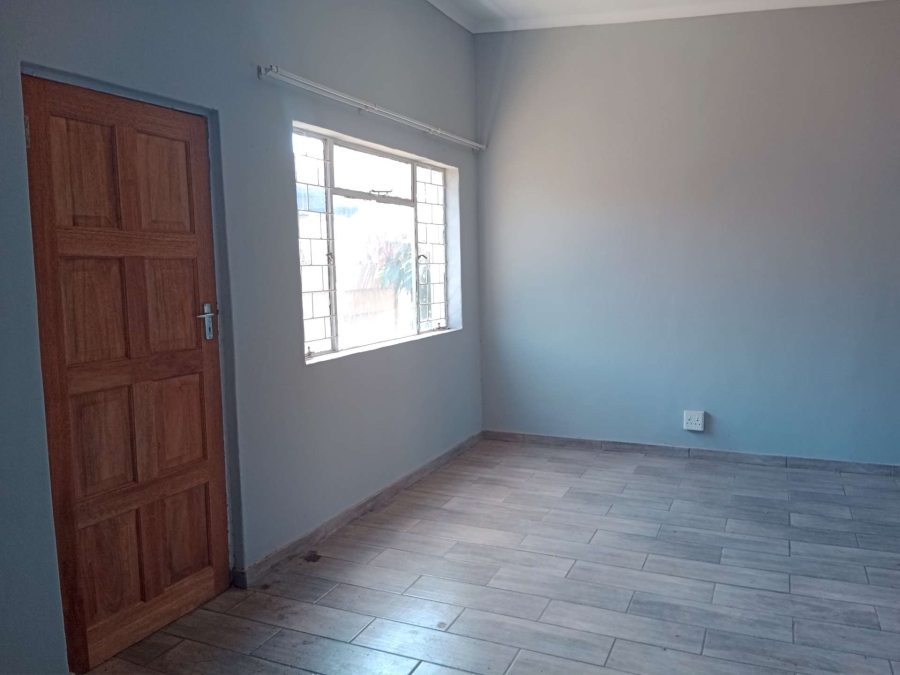 4 Bedroom Property for Sale in Booysens Gauteng