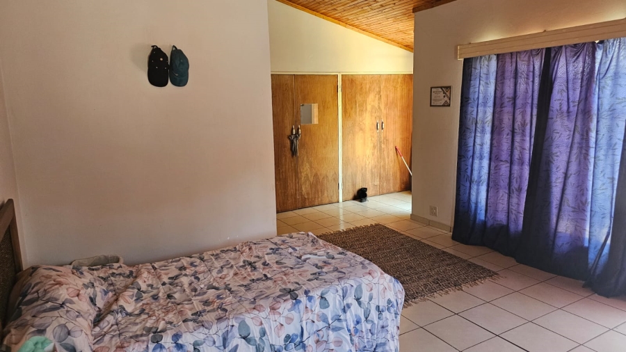 4 Bedroom Property for Sale in Eldoraigne Gauteng