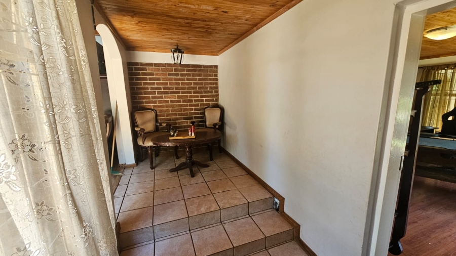 4 Bedroom Property for Sale in Eldoraigne Gauteng