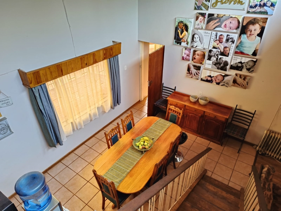 4 Bedroom Property for Sale in Eldoraigne Gauteng