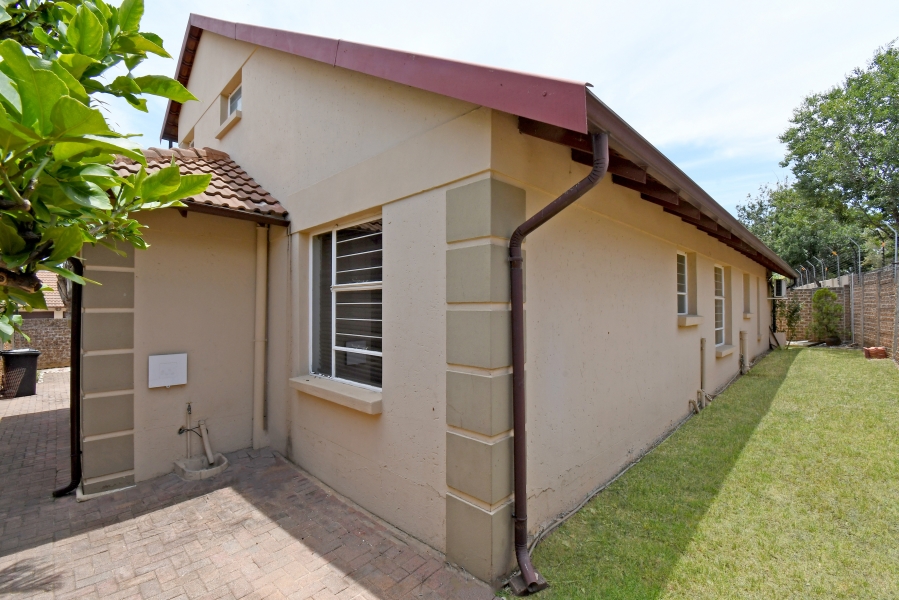 4 Bedroom Property for Sale in Barbeque Downs Gauteng