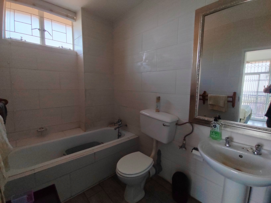 To Let 3 Bedroom Property for Rent in Montana Gauteng