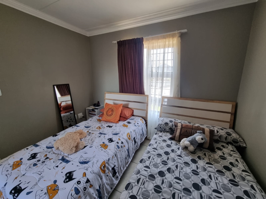 To Let 2 Bedroom Property for Rent in Rooihuiskraal North Gauteng