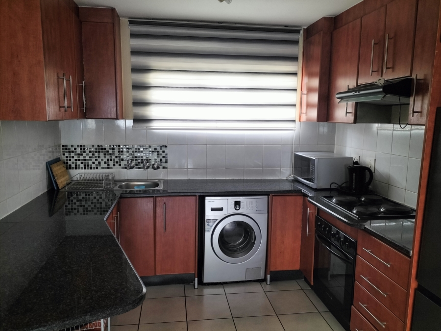 2 Bedroom Property for Sale in Discovery Gauteng