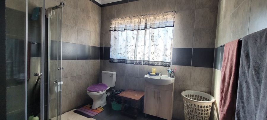 4 Bedroom Property for Sale in Vanderbijlpark SW 1 Gauteng