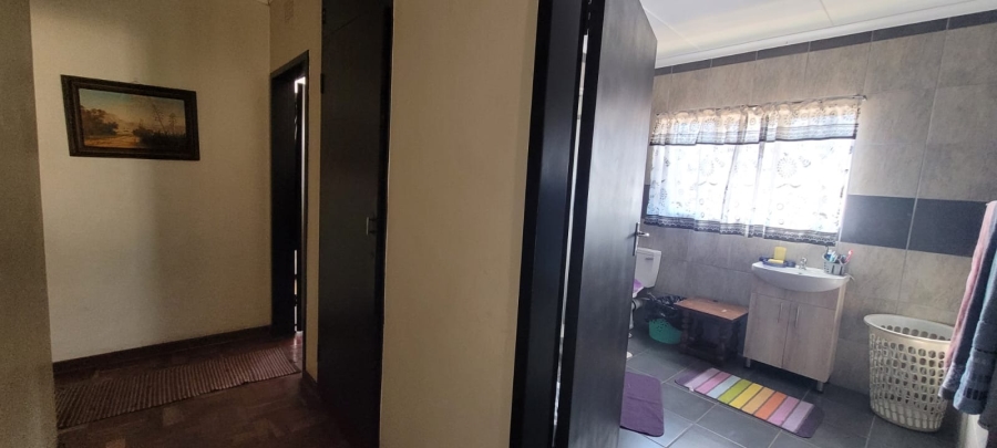 4 Bedroom Property for Sale in Vanderbijlpark SW 1 Gauteng