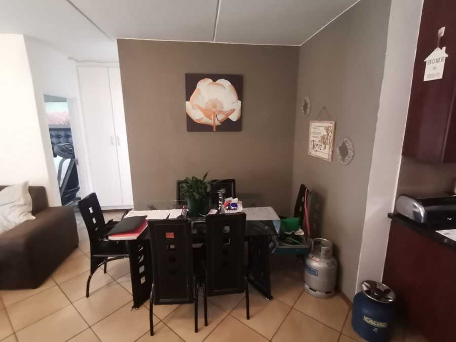 3 Bedroom Property for Sale in Albertsdal Gauteng