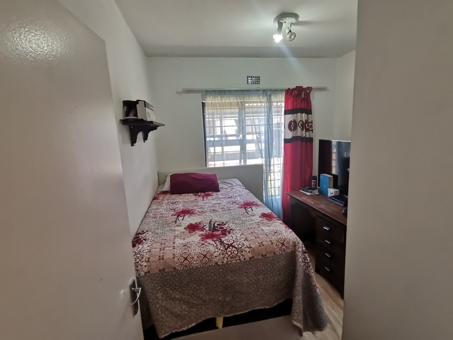 3 Bedroom Property for Sale in Albertsdal Gauteng