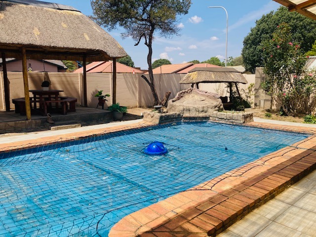 10 Bedroom Property for Sale in Dalpark Gauteng