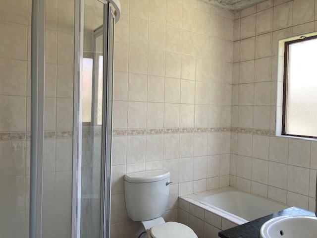 2 Bedroom Property for Sale in Helderwyk Gauteng