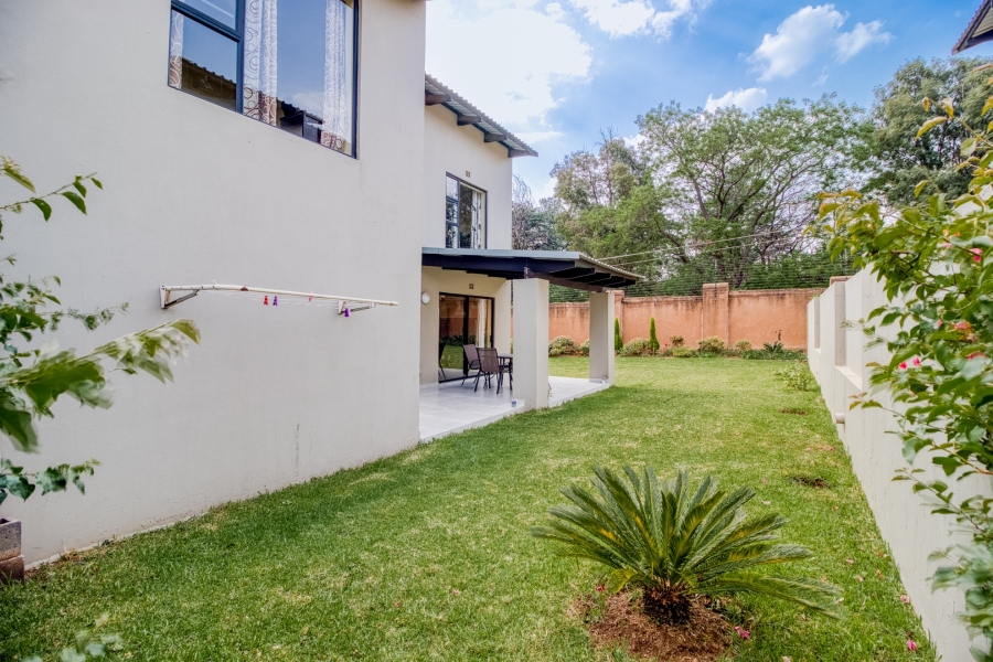 3 Bedroom Property for Sale in Broadacres Gauteng