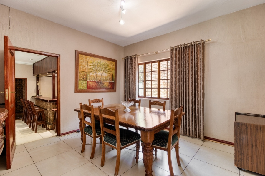 5 Bedroom Property for Sale in Fourways Gauteng