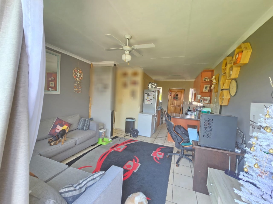 2 Bedroom Property for Sale in Wilgeheuwel Gauteng