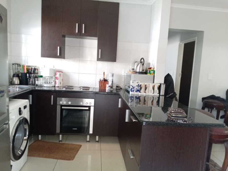 2 Bedroom Property for Sale in Noordwyk Gauteng