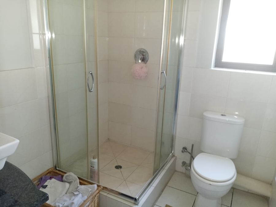 2 Bedroom Property for Sale in Noordwyk Gauteng