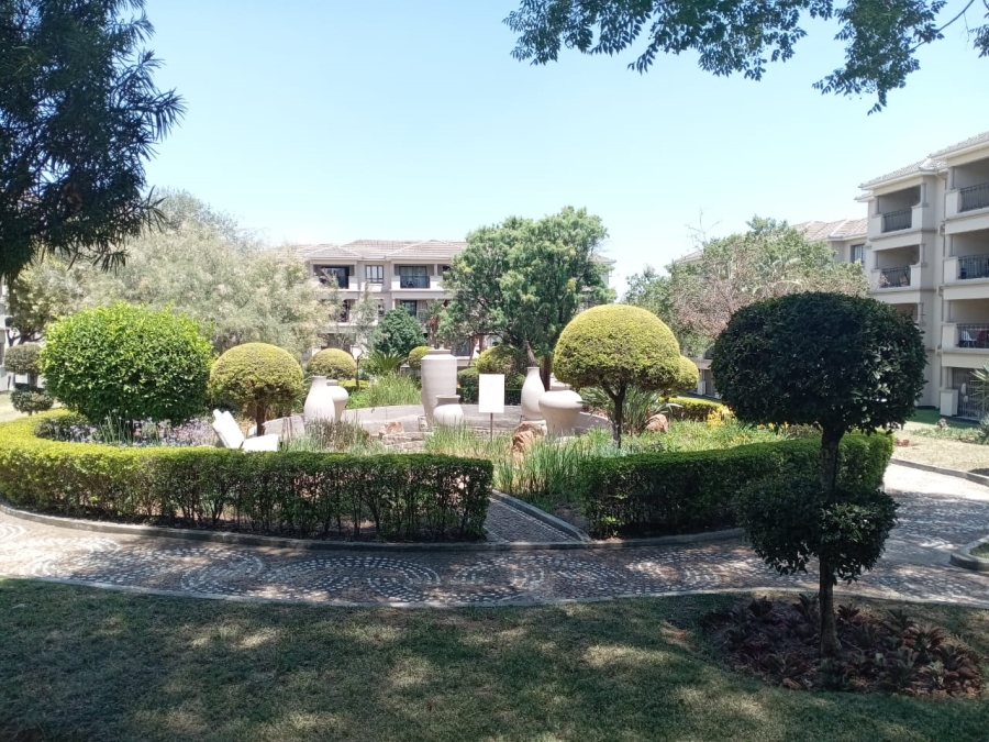 2 Bedroom Property for Sale in Noordwyk Gauteng