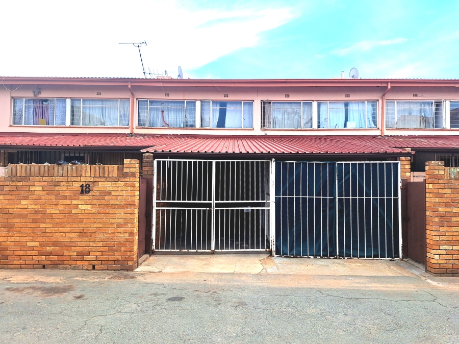 3 Bedroom Property for Sale in Windsor West Gauteng