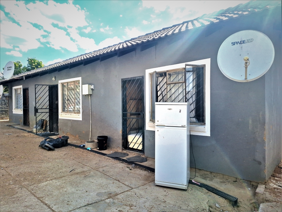 2 Bedroom Property for Sale in Cosmo City Gauteng