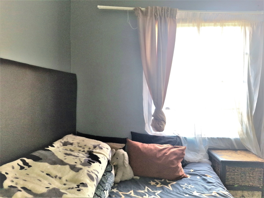 2 Bedroom Property for Sale in Cosmo City Gauteng