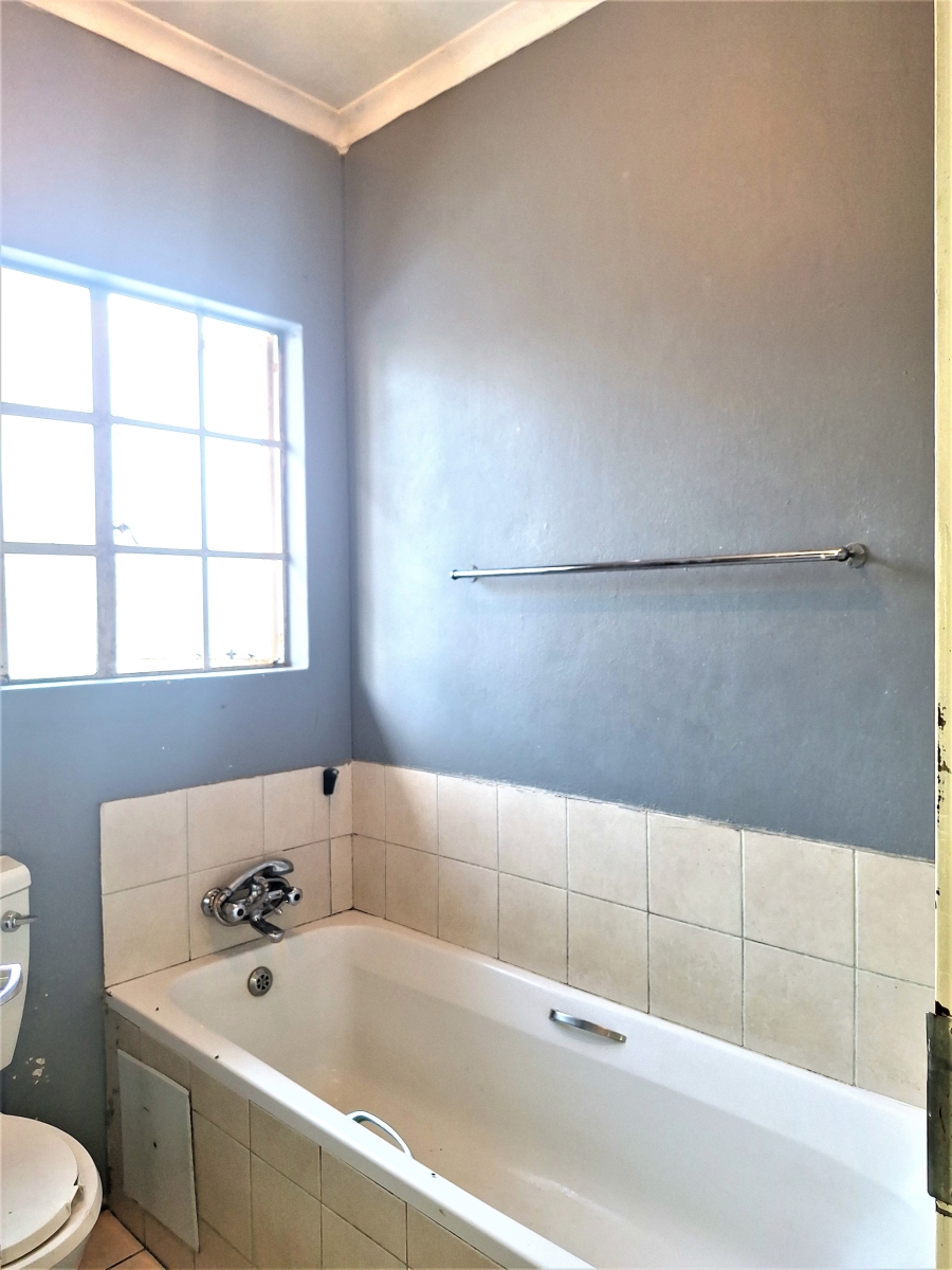 2 Bedroom Property for Sale in Cosmo City Gauteng