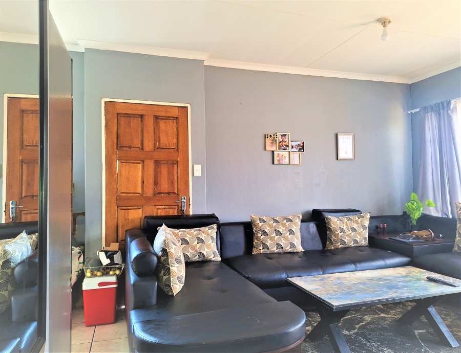 2 Bedroom Property for Sale in Cosmo City Gauteng