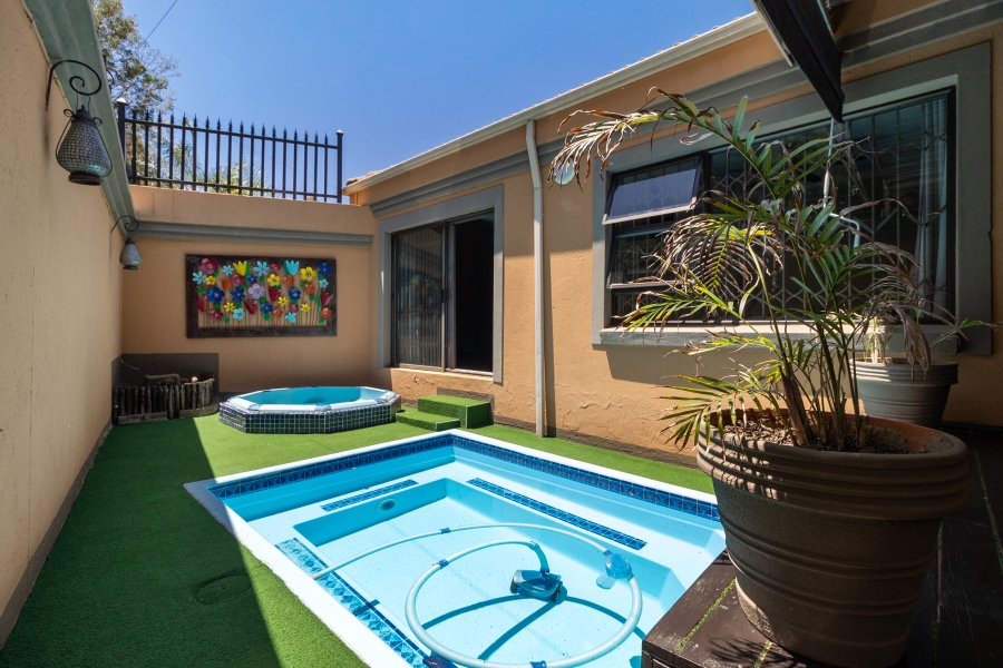 3 Bedroom Property for Sale in Moreleta Park Gauteng