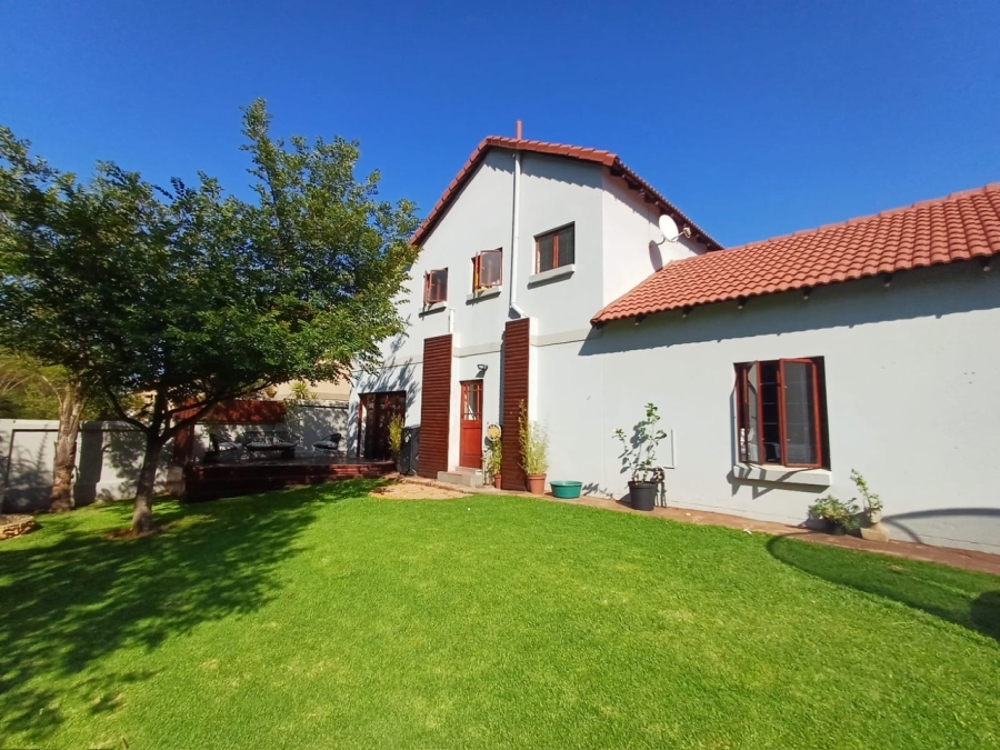 3 Bedroom Property for Sale in Olympus AH Gauteng