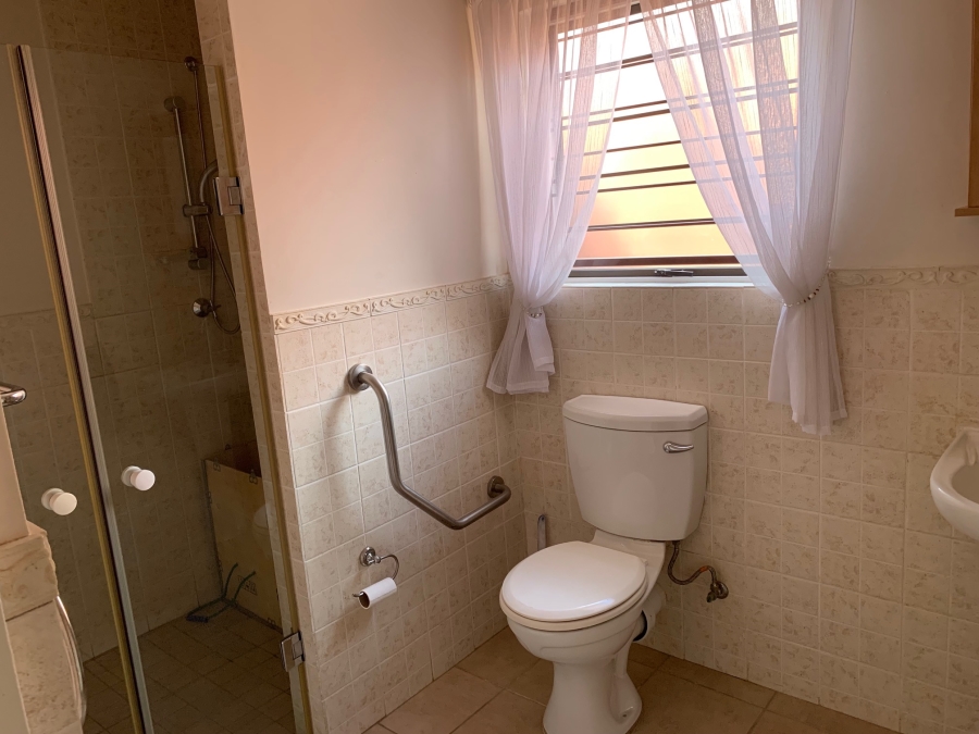 2 Bedroom Property for Sale in Willow Park Manor Gauteng