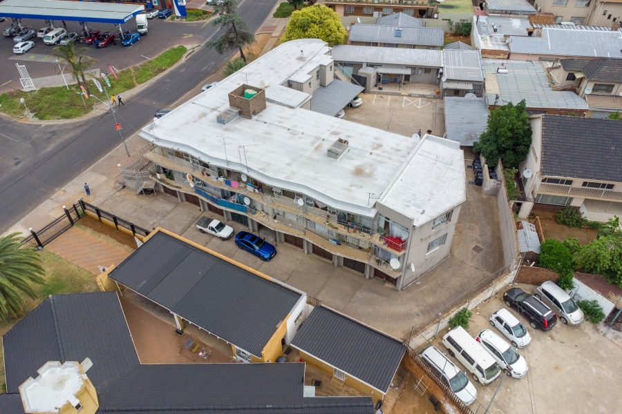 Commercial Property for Sale in Laudium Gauteng