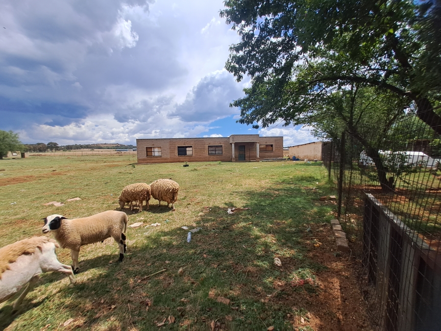 4 Bedroom Property for Sale in Tedderfield A H Gauteng