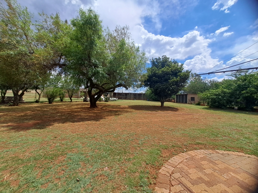 4 Bedroom Property for Sale in Tedderfield A H Gauteng