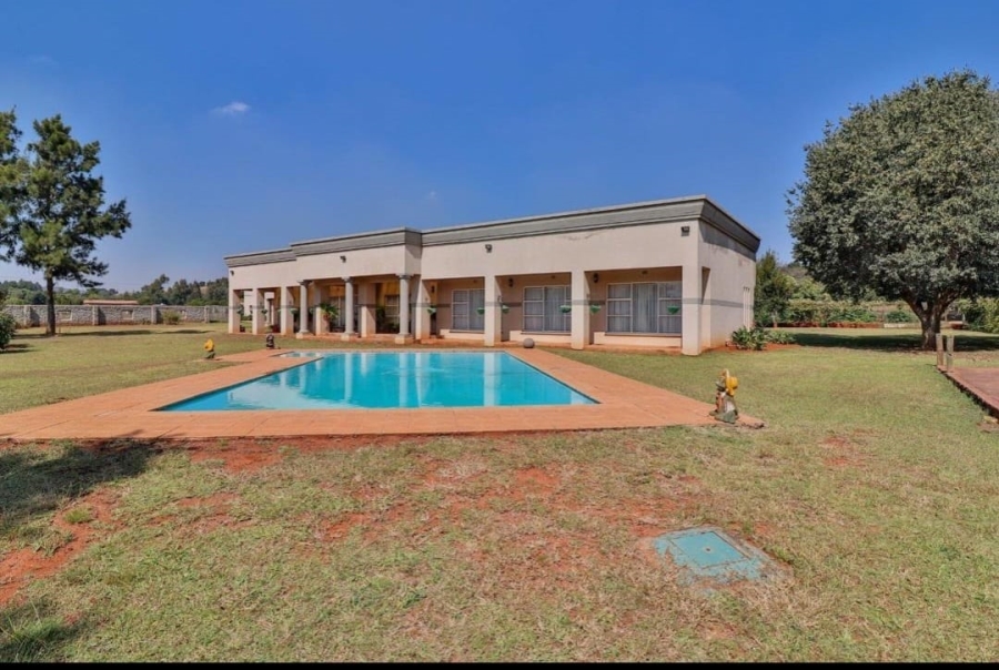 4 Bedroom Property for Sale in Tedderfield A H Gauteng