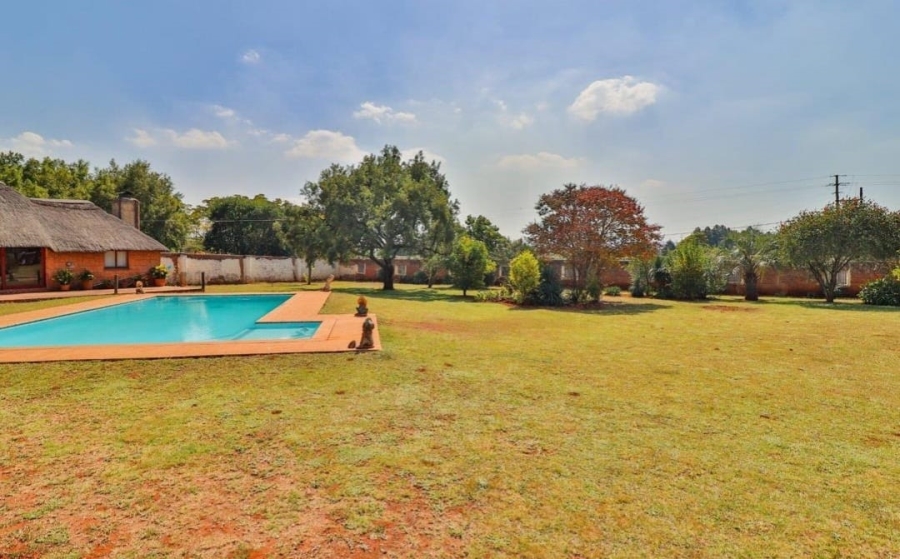 4 Bedroom Property for Sale in Tedderfield A H Gauteng