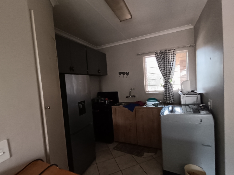 To Let 2 Bedroom Property for Rent in Doornpoort Gauteng