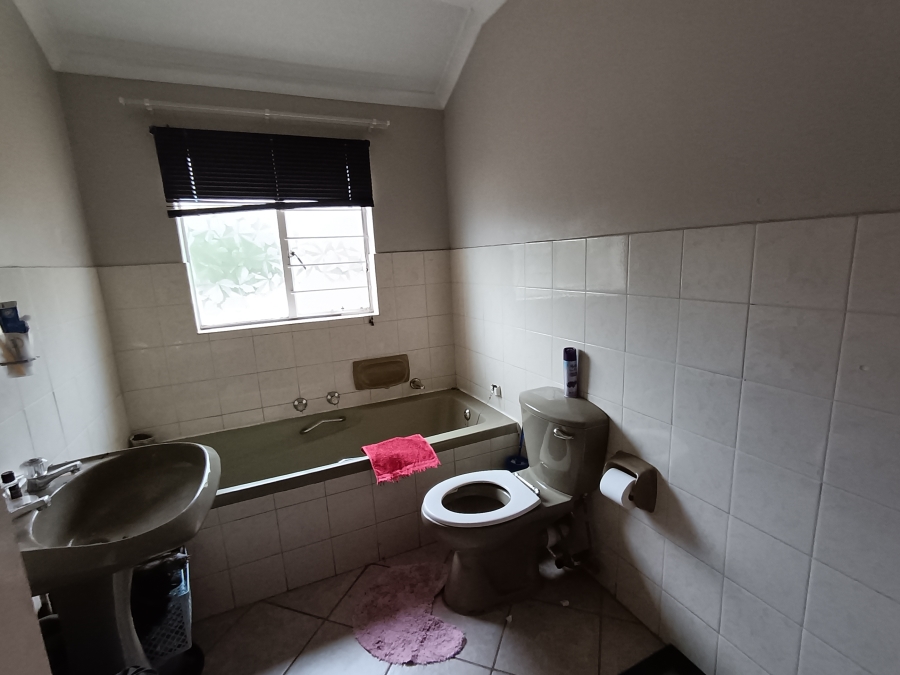 To Let 2 Bedroom Property for Rent in Doornpoort Gauteng