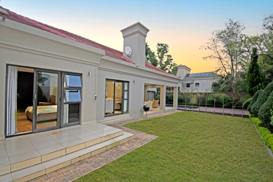 5 Bedroom Property for Sale in Bryanston Gauteng