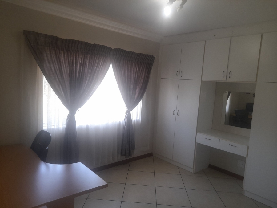 4 Bedroom Property for Sale in South Hills Gauteng