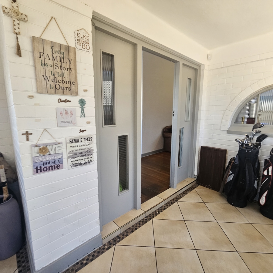 5 Bedroom Property for Sale in Solheim Gauteng