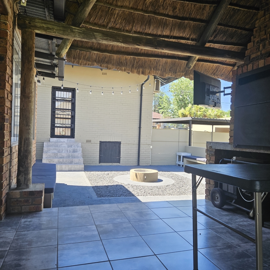 5 Bedroom Property for Sale in Solheim Gauteng