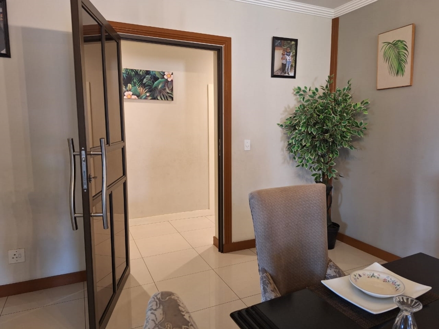 To Let 4 Bedroom Property for Rent in Kensington Gauteng