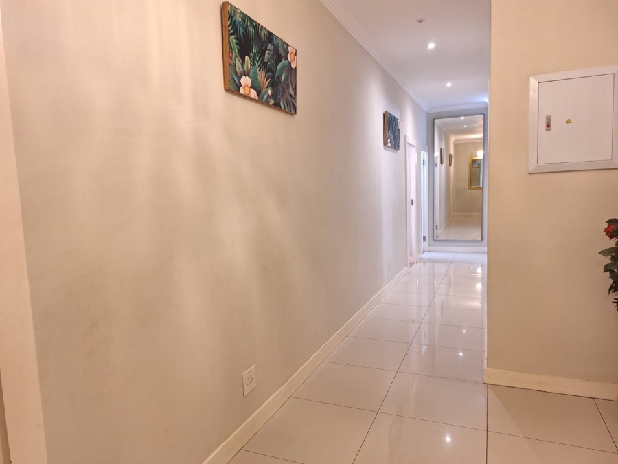 To Let 4 Bedroom Property for Rent in Kensington Gauteng