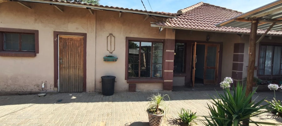 To Let 2 Bedroom Property for Rent in Three Rivers Gauteng