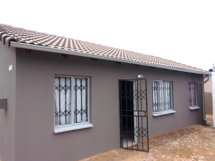 3 Bedroom Property for Sale in Windmill Park Gauteng