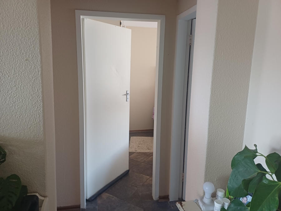 To Let 2 Bedroom Property for Rent in Ferndale Gauteng