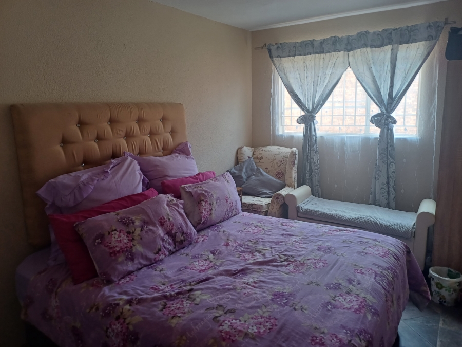 To Let 2 Bedroom Property for Rent in Ferndale Gauteng