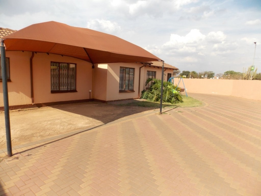 3 Bedroom Property for Sale in The Orchards Gauteng