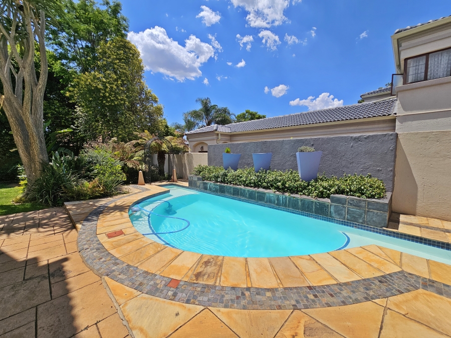 4 Bedroom Property for Sale in Midstream Estate Gauteng