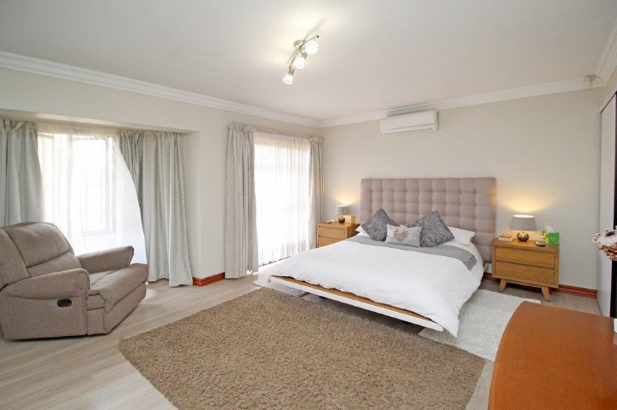 3 Bedroom Property for Sale in Marais Steyn Park Gauteng