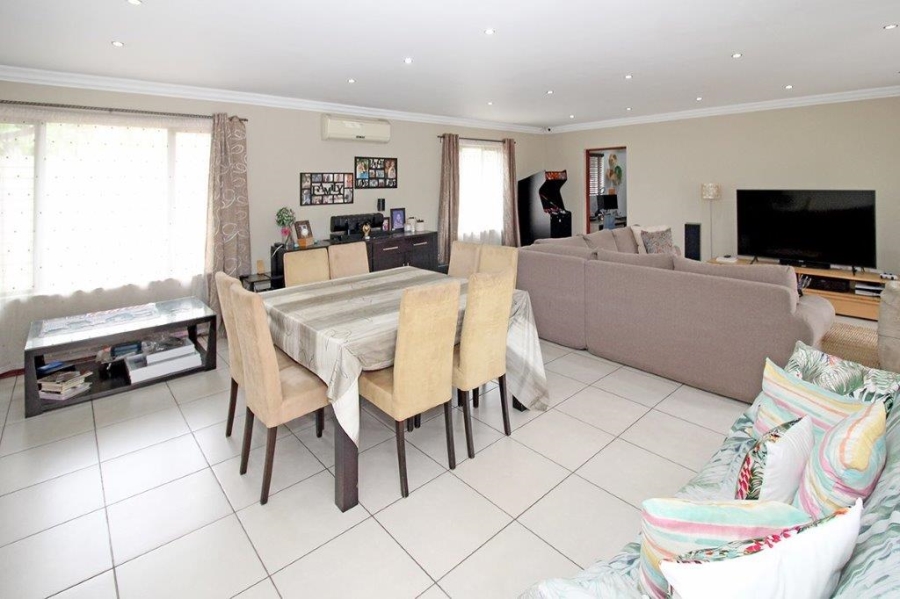 3 Bedroom Property for Sale in Marais Steyn Park Gauteng