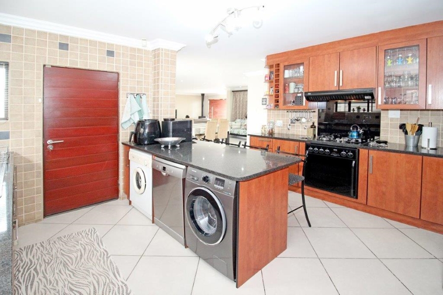 3 Bedroom Property for Sale in Marais Steyn Park Gauteng